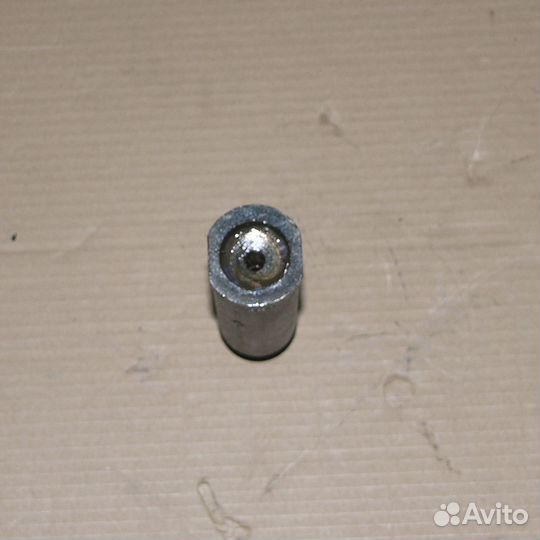 Палец ушка задней рессоры ЗИЛ (д.40 М27 L170 L те