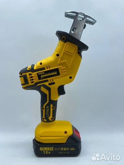 Сабельная пила dewalt