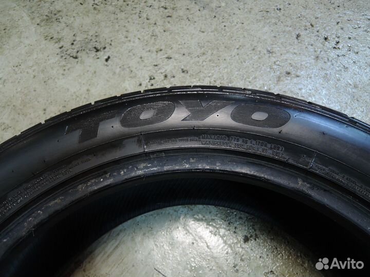 Toyo Proxes ST III 225/55 R19