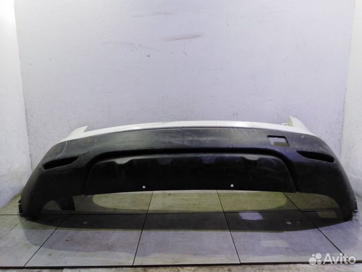 Бампер задний Ниссан