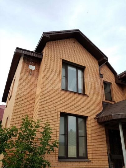 Дом 300 м² на участке 7 сот.