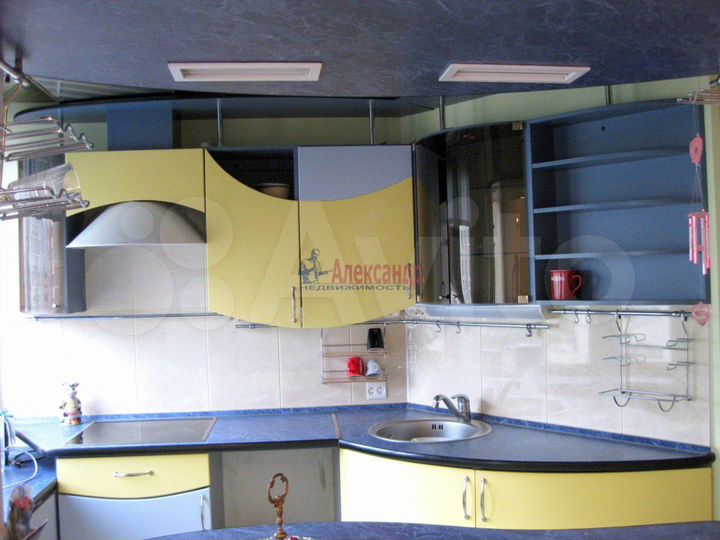 4-к. квартира, 78 м², 5/9 эт.