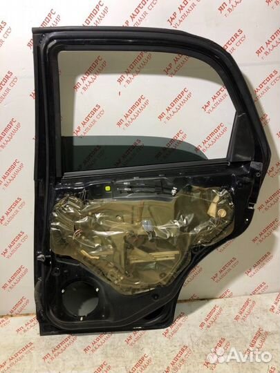 Дверь боковая задняя правая Suzuki Sx4 YB11S M15A