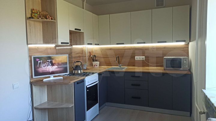 2-к. квартира, 54 м², 3/5 эт.