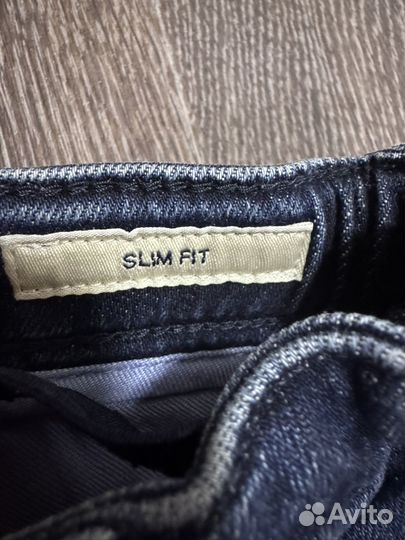 Джинсы для девочки 122-128 Massimo Dutti