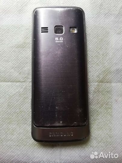 Телефон Samsung s5610