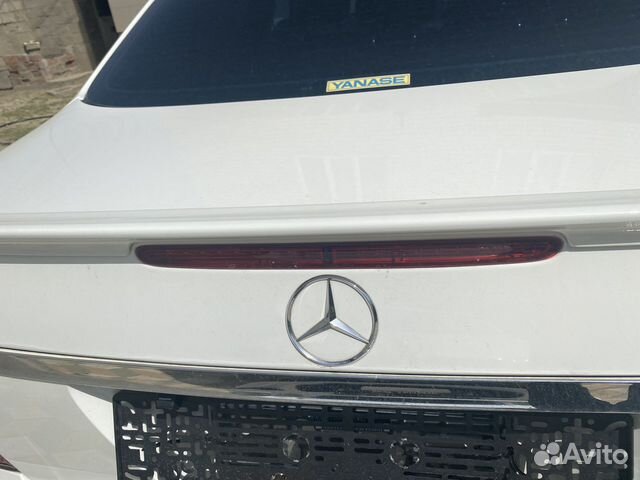 Стоп сигнал на Mercedes-Benz W211