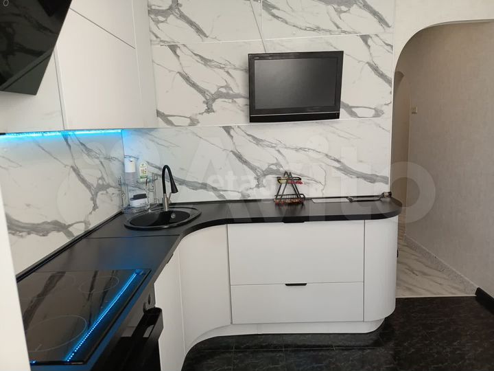 3-к. квартира, 73,1 м², 2/10 эт.