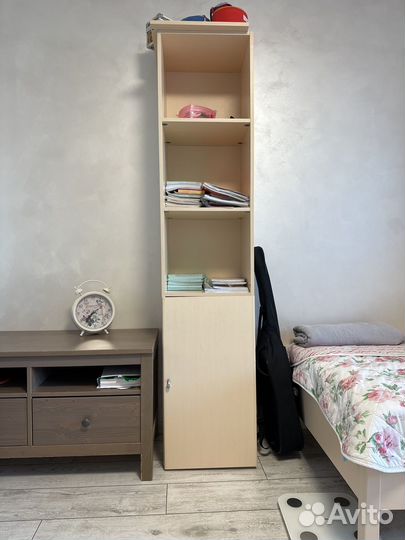 Шкаф пенал для книг