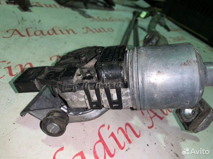 Моторчик стеклоочистителя передний Ford Fiesta Mk6