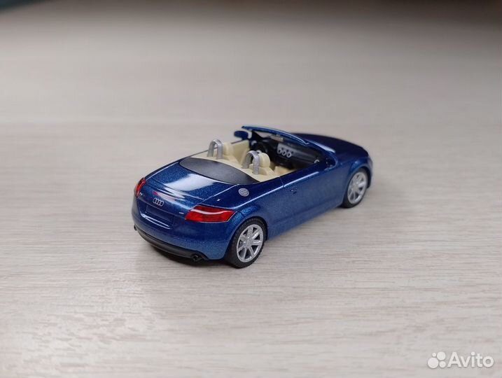 A30) Audi TT Roadster (8J) синий