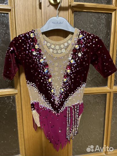 Купальник для художественной гимнастики