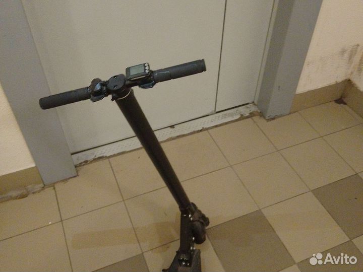 Электросамокат hiper