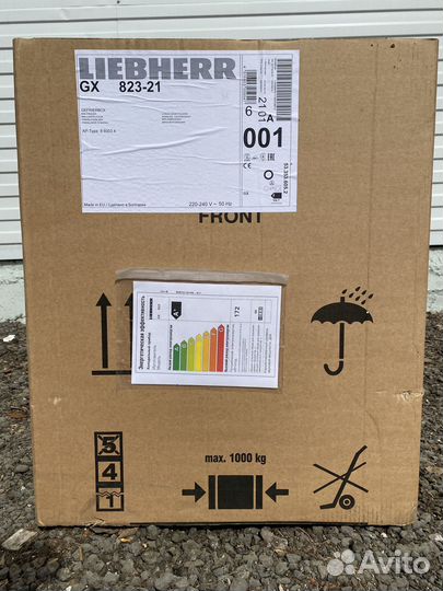 Морозильник (морозильная камера) Liebherr GX 823