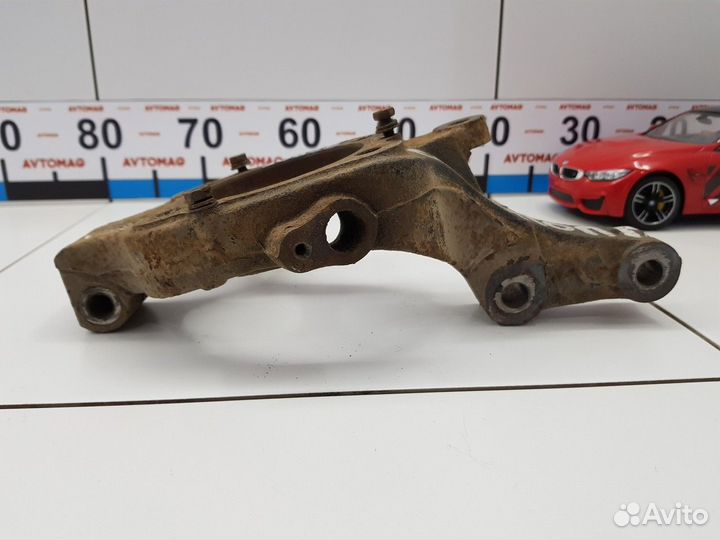 Кулак поворотный правый (Kia Sorento)