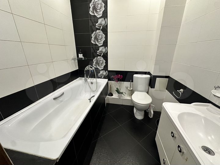 2-к. квартира, 52 м², 3/5 эт.