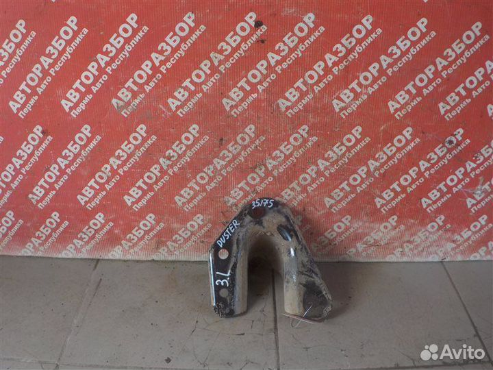 Крепление рычага подвески заднее левое Renault