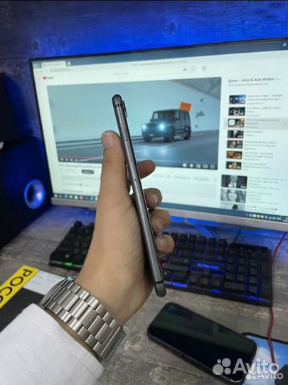 iPhone 8 Plus, 256 ГБ