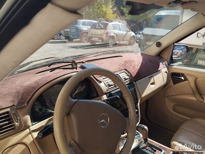 Накидки на панель Mercedes ML W163