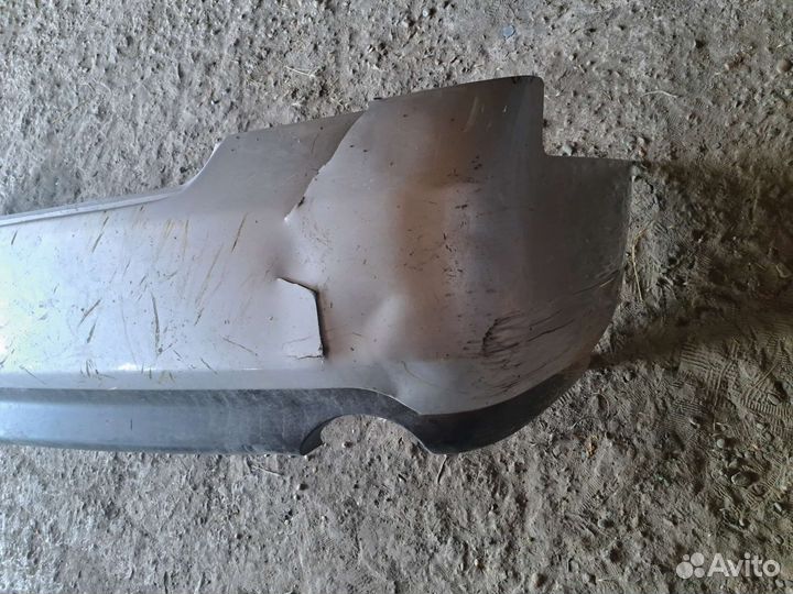 Бампер задний Nissan Fuga