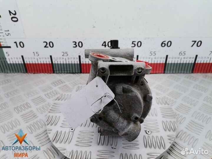 Компрессор кондиционера Volvo S40 2 2005