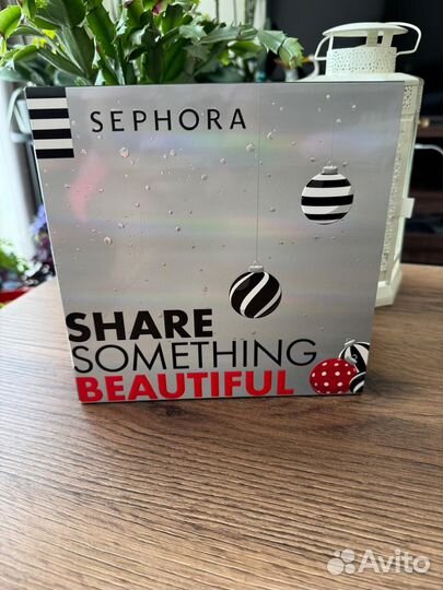 Sephora бьюти бокс Share Beautiful Black