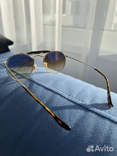 Солнцезащитные очки ray ban
