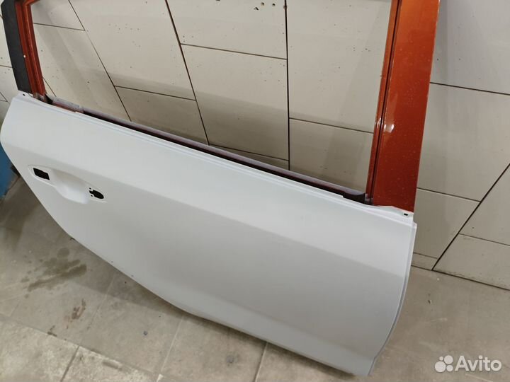 Дверь задняя правая Kia Rio x line (Rio X)