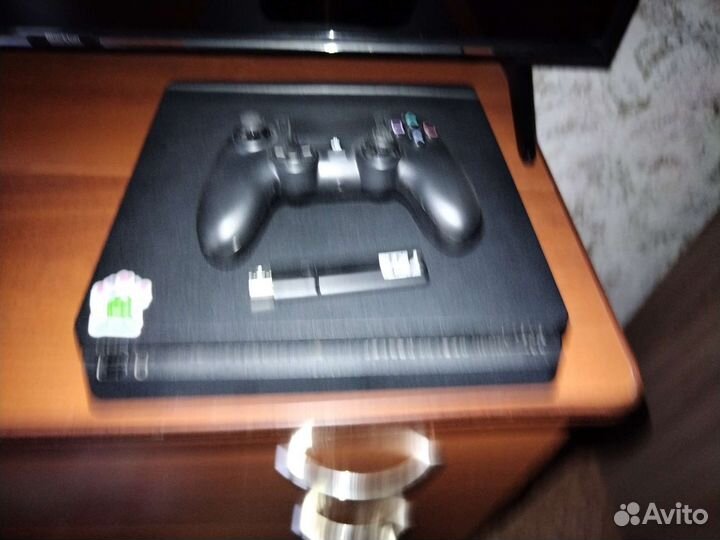 Sony PS4 slim 1tb