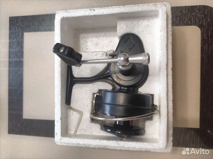 Катушка СССР спиннинговая без инерционная 1979