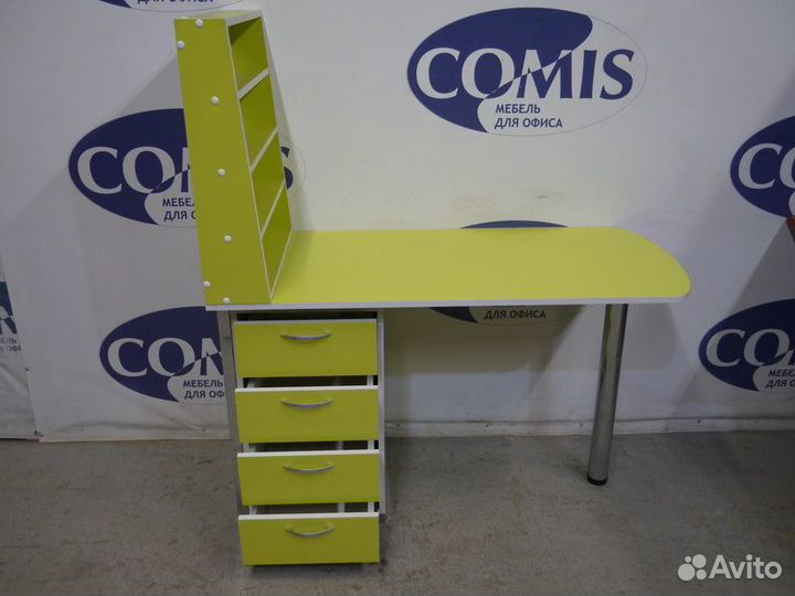 Стол для маникюра