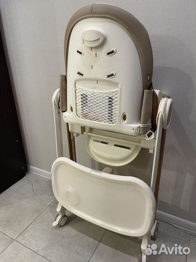 Стульчик для кормления Happy Baby Berny v2