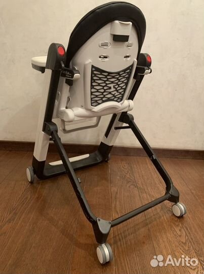 Детский стульчик для кормления
