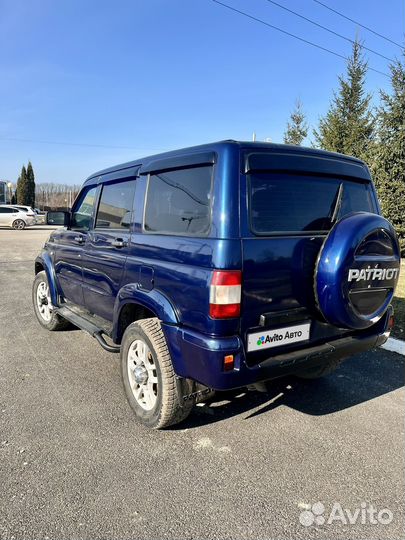УАЗ Patriot 2.7 МТ, 2010, 2 000 км