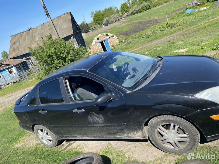 Ford Focus 2.0 AT, 2001, 300 000 км