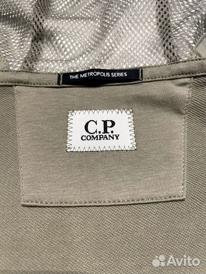 Куртка CP Company оригинал(XL)