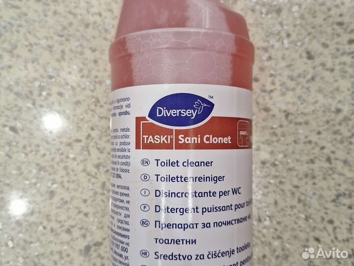 Diversey Sani Clonet Моющее средство для туалетов