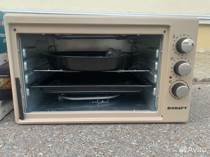 Электрическая духовка Kraft KF-MO3801IV (брак)