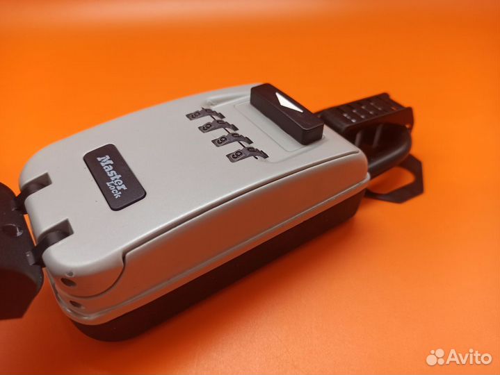 29782 Портативный персональный сейф