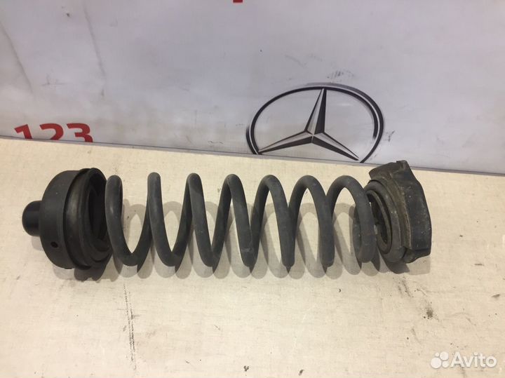 Пружина подвески задняя Bmw 120 E87 N46B20B 2007