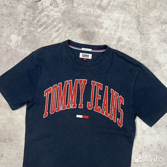 Футболка Tommy Jeans размер S