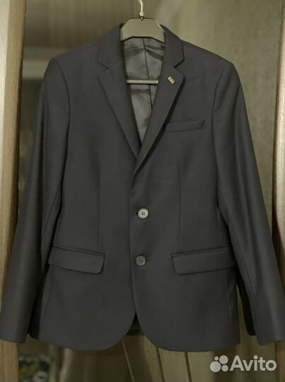 Школьный пиджак