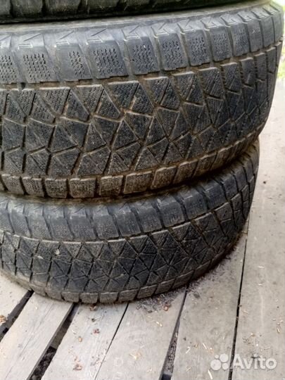 Bridgestone Blizzak VRX2 265/60 R18