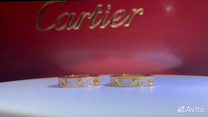 Обручальное кольцо Cartier Love Ring 0,22ct