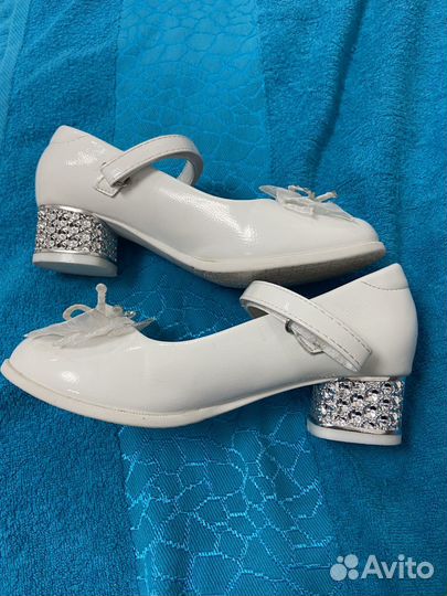Туфли белые 32 размер