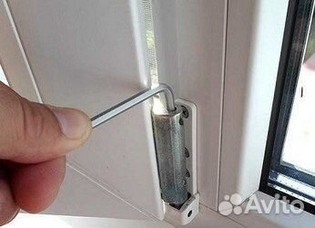 Ремонт пластиковых окон и дверей регулировка