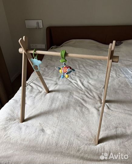 Деревянный тренажёр мобиль для подвес