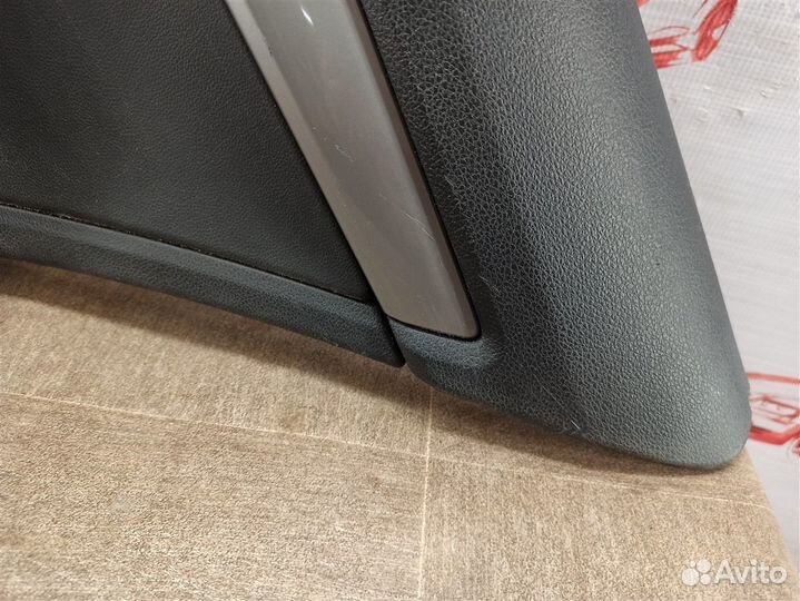 Обшивка двери задней правой Skoda Octavia