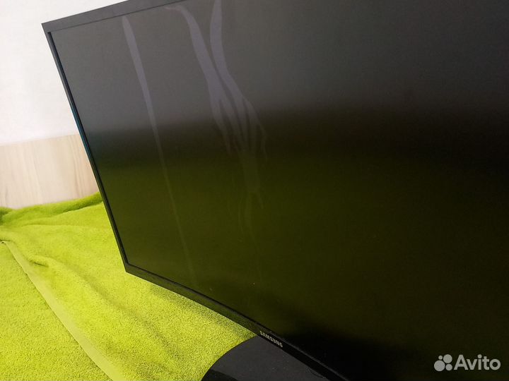 Монитор Samsung 27 изогнутый