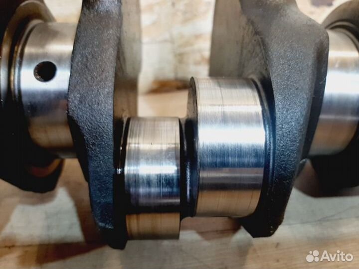 Коленвал Mercedes-Benz E-Class W210 2 1998